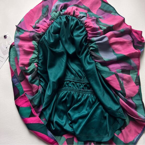 Nine West Women’s High Neck Floral Prism Elastic Waist Peplum Style Blouse Sz L - Picture 8 of 12